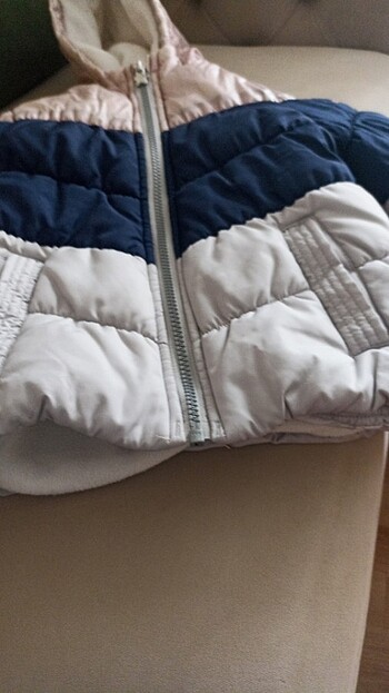 Oshkosh kız çocuk montu  - Görsel 14