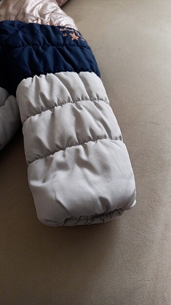 Oshkosh kız çocuk montu  - Görsel 15