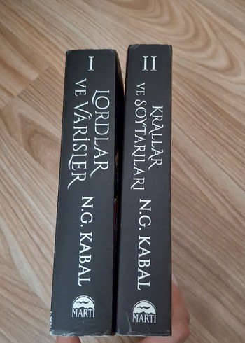 Lordlar ve Varisler & Krallar ve Soytarılar - N.G. Kabal - Görsel 2