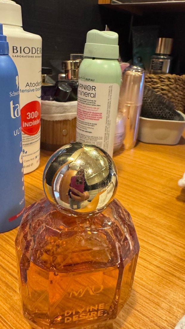 Kadın Parfümü Divine Desire mad nische serisinden - Görsel 2