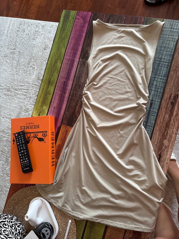 Bej Drapeli elbise - Görsel 3