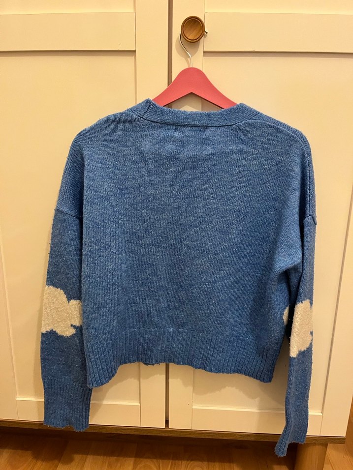 Mavi Bulut Desenli Örgü Hırka - Görsel 3