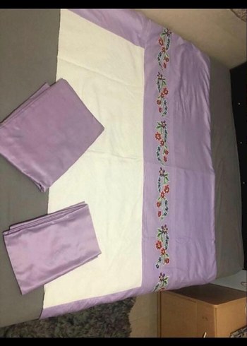 Kanaviçe İşli Pike Takımı - Görsel 2