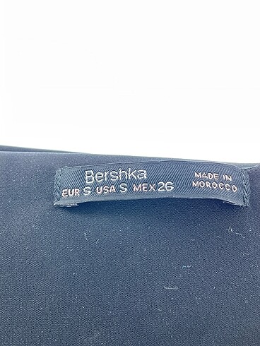 s Beden siyah Renk Bershka Blazer %70 İndirimli.