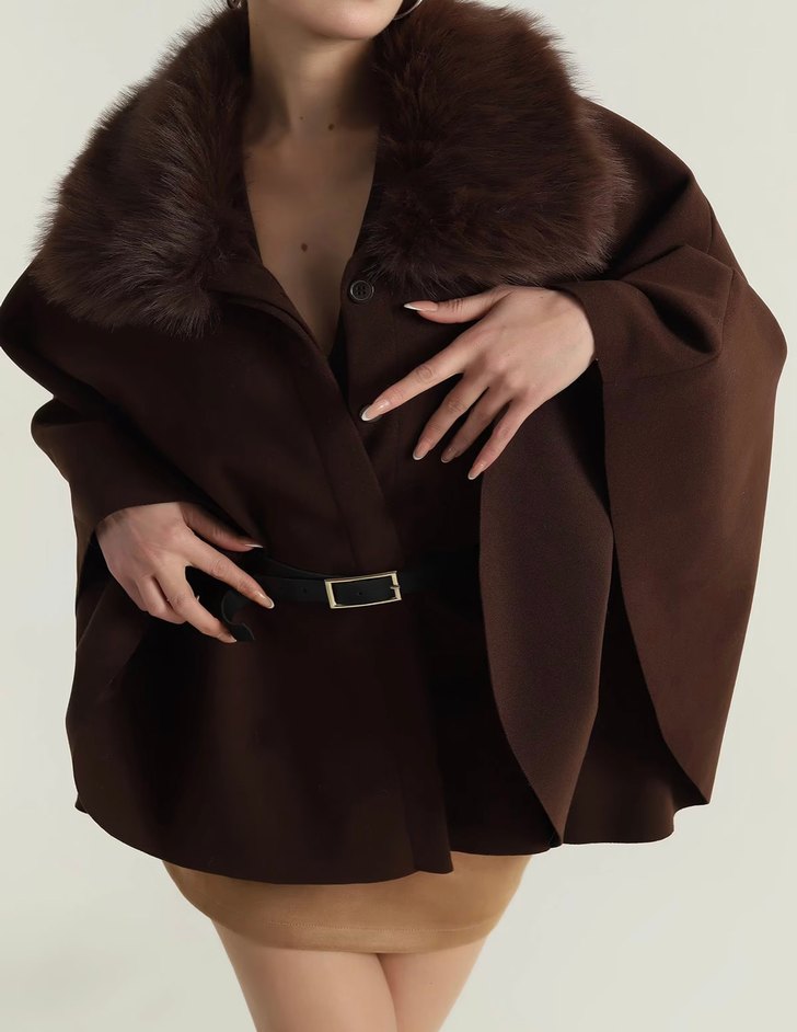 Kahverengi Kürklü Kadın Midi Panço - Görsel 2