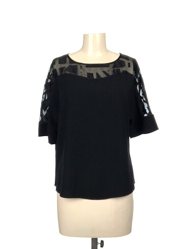 Beymen Bluz %70 İndirimli.