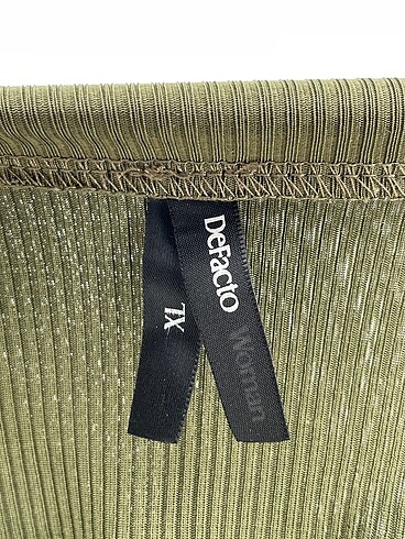 xl Beden haki Renk Defacto T-shirt %70 İndirimli.