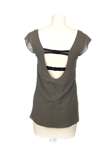 m Beden Alice & Olivia Bluz %70 İndirimli.