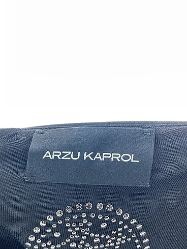 36 Beden siyah Renk Arzu Kaprol Bluz %70 İndirimli.