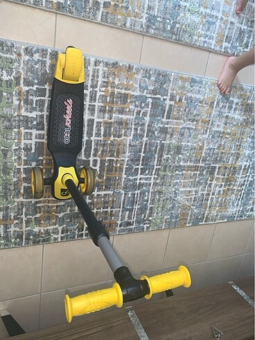  Beden sarı Renk Scooter
