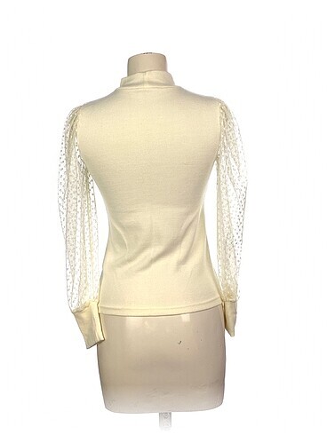m Beden PreLoved Kazak / Triko %70 İndirimli.