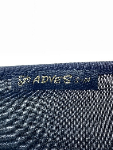 m Beden siyah Renk PreLoved Bluz %70 İndirimli.