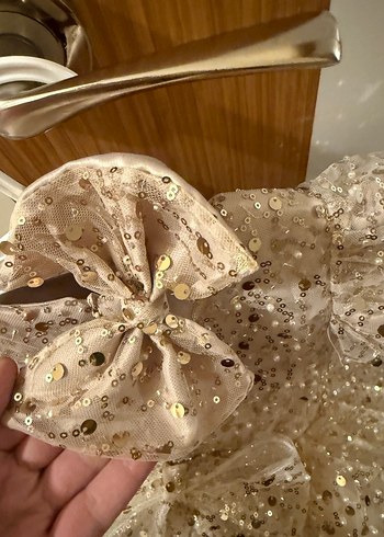 Bej Karpuz Kol İncili Çocuk Abiye - Görsel 3