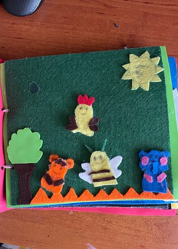 El Yapımı renkli cırtlı aktivite kitabı - Görsel 3