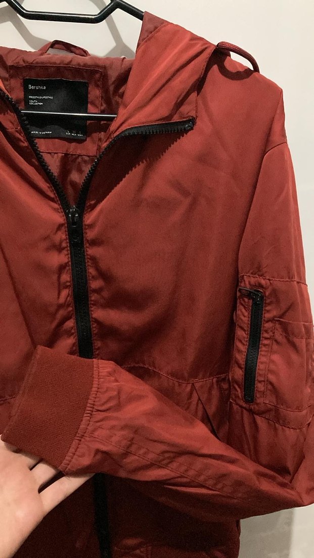 Koyu Kırmızı Fermuarlı Kadın Ceket Bershka - Görsel 2