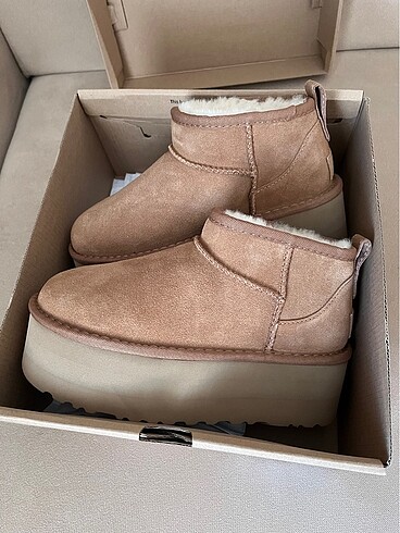 Ugg Ugg ultra mini platform