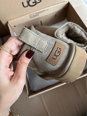 38 Beden Ugg ultra mini antilope