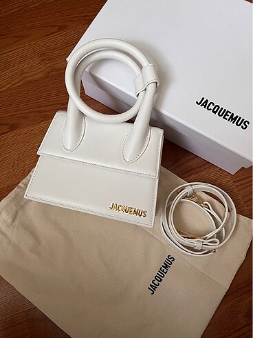 Jacquemus Jacquemus