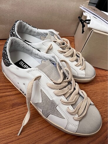 37 Beden Orijinal golden goose