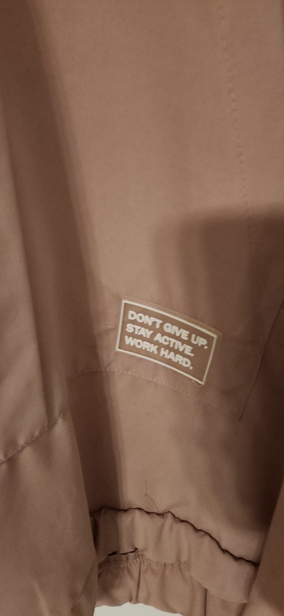 Bej Midi Kadın Yağmurluk Kapüşonlu - Görsel 2