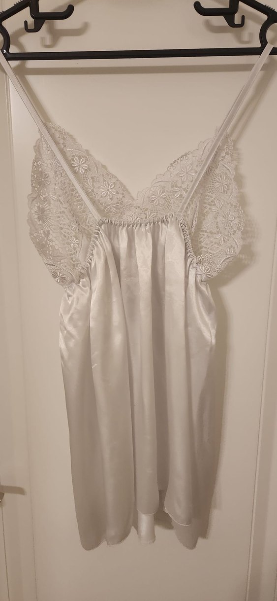 Uzun Beyaz Bohem Dantel Detaylı Kadın Gecelik - Görsel 2