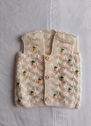 EL ÖRGÜSÜ BEBEK YELEĞİ YENİ VE ETİKETLİ