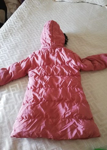 26 Beden Pembe Uzun Fermuarlı Kız Çocuk Kışlık Mont