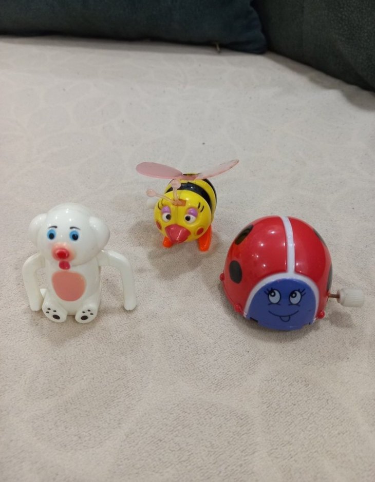 Renkli Çocuk Oyuncakları Seti.  hareketli - Görsel 2