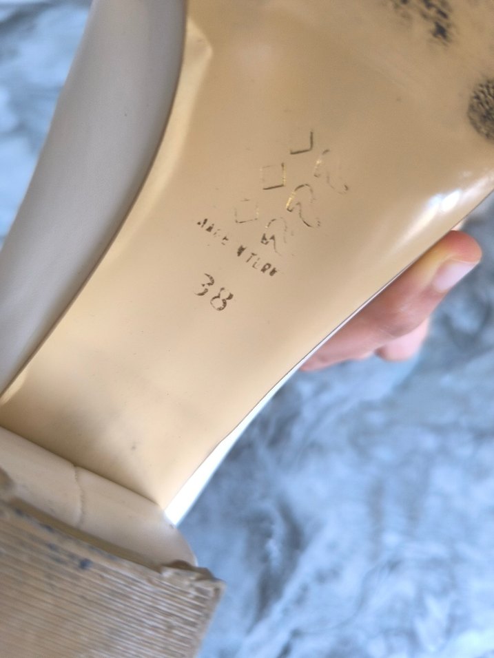 Beyaz Yılan Desenli Saten Dolgu Topuklu Kadın Ayakkabı - Görsel 4