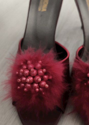 Bordo Kürklü Yüksek Topuklu Kadın Terlik - Görsel 3