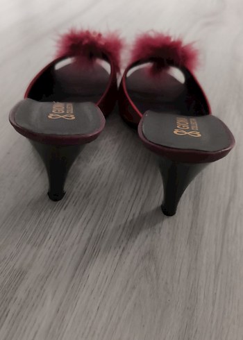 Bordo Kürklü Yüksek Topuklu Kadın Terlik - Görsel 5