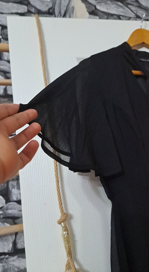 Siyah V Yaka Midi Gothic Mezuniyet Elbisesi - Görsel 4