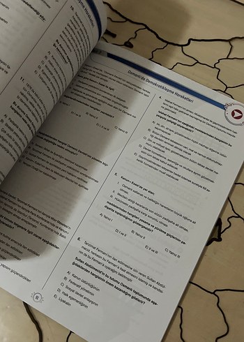 Beden Renk TYT Tarih Soru Bankası - Garanti Konular paraf yayınları