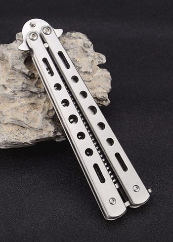 Gri Katlanabilir Paslanmaz Çelik Kelebek Bıçak Tasarımlı Tarak - Görsel 4