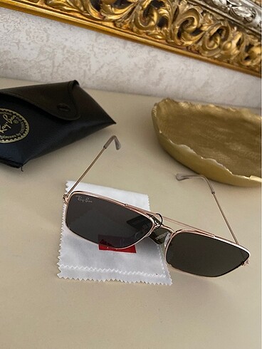  Beden Rayban gözlük