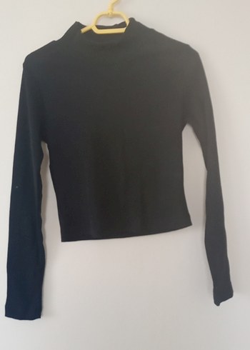 Siyah Yüksek Yakalı Kadın Sweatshirt