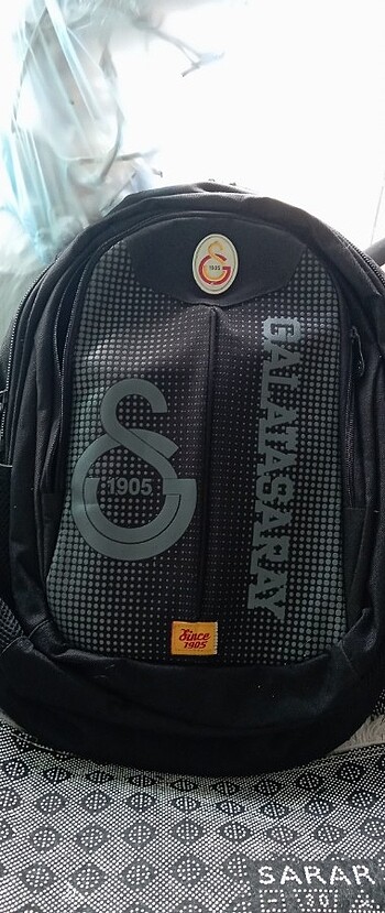 Galatasaray taraftarı çantası ve kalem kutusu