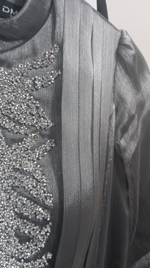 Gri İşlemeli Payetli Kadın Abiye - Görsel 2