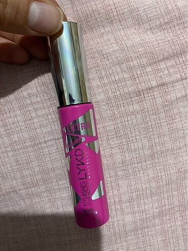 Mascara
