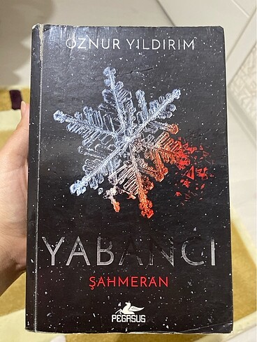 Yabancı Şahmeran kitap