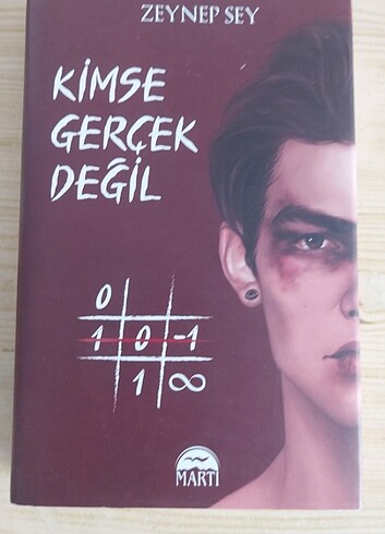 Kimse gercek degil 