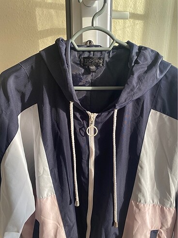 H&M Yağmurluk