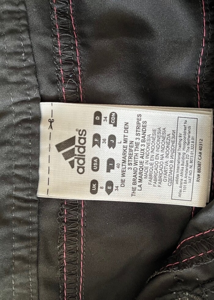 Adidas kadın deniz şortu - Görsel 3