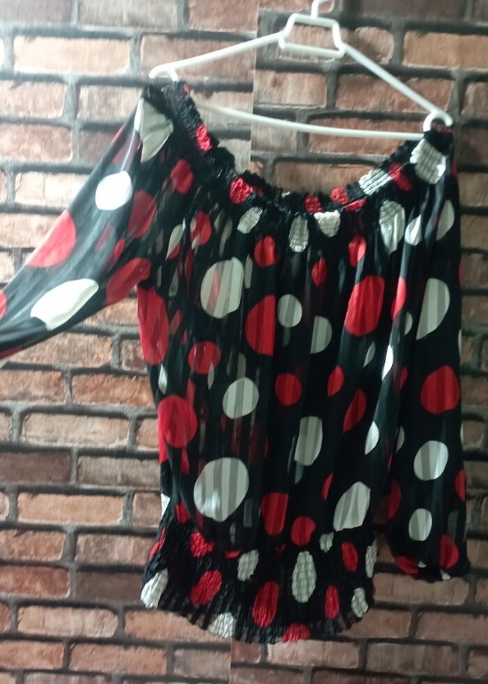 Bayan kırmızı desenli yazlık buliz - Görsel 2