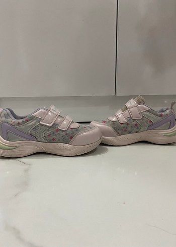 27 Beden Kinetix Pembe Kız Çocuk Spor Ayakkabı 27 Numara