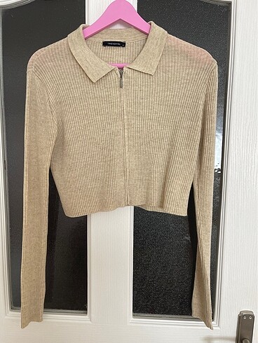 Crop hırka