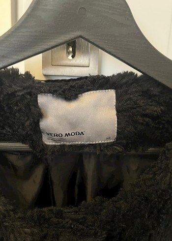 Siyah Kadın Kürk Görünümlü Midi Ceket - Görsel 3