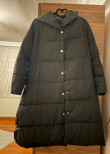 Siyah Kapüşonlu Kadın Uzun Kışlık Mont - Görsel 4