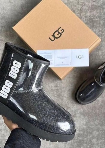 Ugg 35