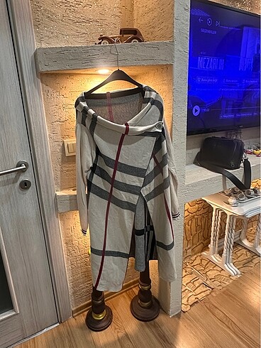 TERTEMİZ ŞIK VE KULLANIŞLI HIRKA